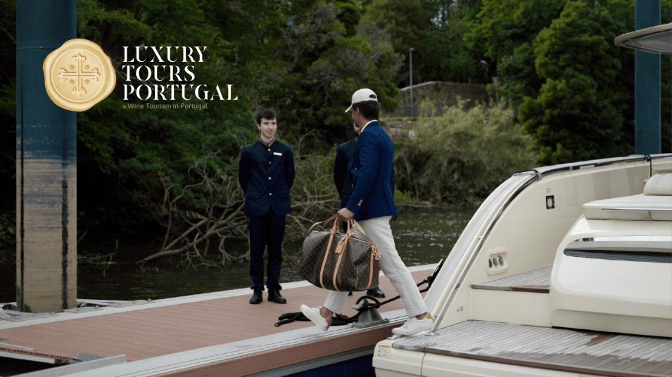 Discover ExperienceA by Wine Tourism in Portugal: bespoke luxury corporate events with exclusivity, personalization, and unmatched sophistication.